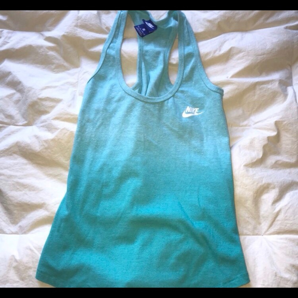 Women’s Small teal Nike tank top